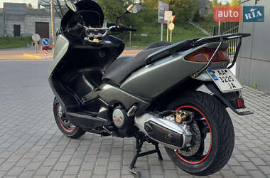 Макси-скутер Yamaha T-Max 500 2002 в 