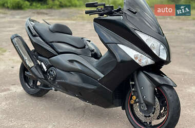 Макси-скутер Yamaha T-Max 500 2008 в Сновске