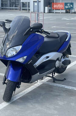 Макси-скутер Yamaha T-Max 500 2002 в 