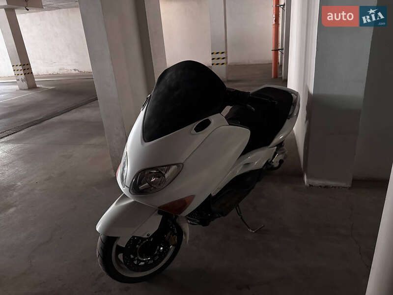 Макси-скутер Yamaha T-Max 500 2001 в Виннице