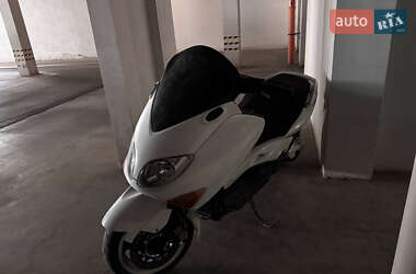 Макси-скутер Yamaha T-Max 500 2001 в 