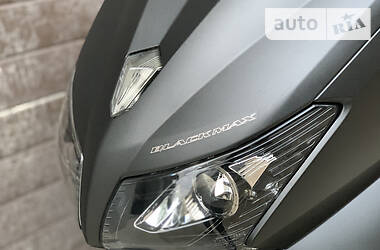 Макси-скутер Yamaha T-MAX 2016 в 