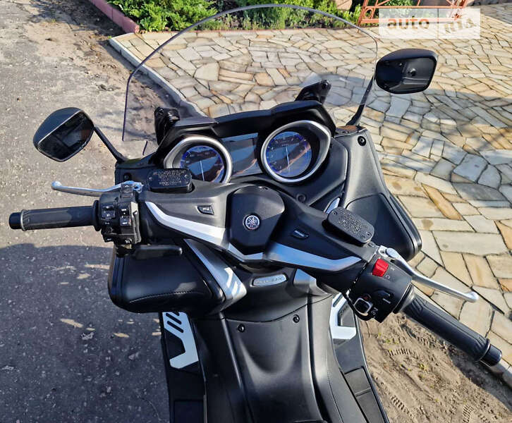 Максі-скутер Yamaha T-MAX 2019 в Києві фото 7 Максі-скутер Yamaha T-MAX 2019 в Києві