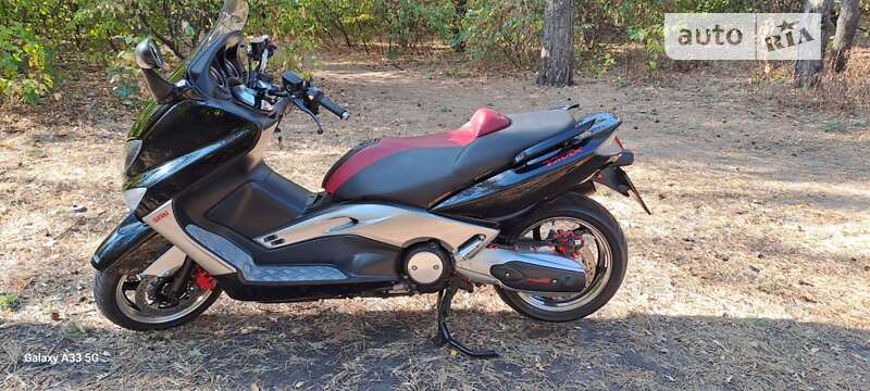 Макси-скутер Yamaha T-MAX 2008 в Кропивницком
