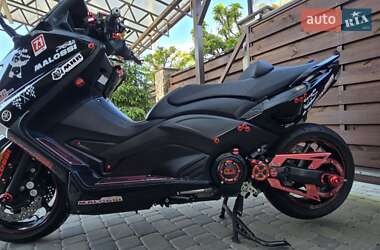 Спортбайк Yamaha T-MAX 2014 в 