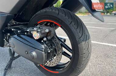 Макси-скутер Yamaha T-MAX 2009 в 