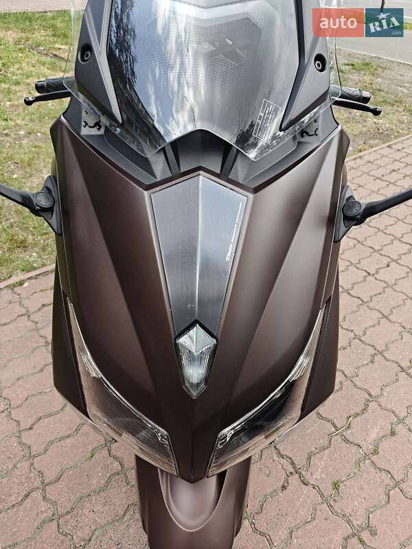 Макси-скутер Yamaha T-MAX 2016 в Киеве
