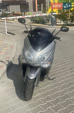 Макси-скутер Yamaha T-MAX 2010 в 