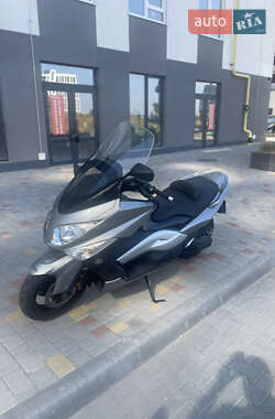 Макси-скутер Yamaha T-MAX 2010 в 