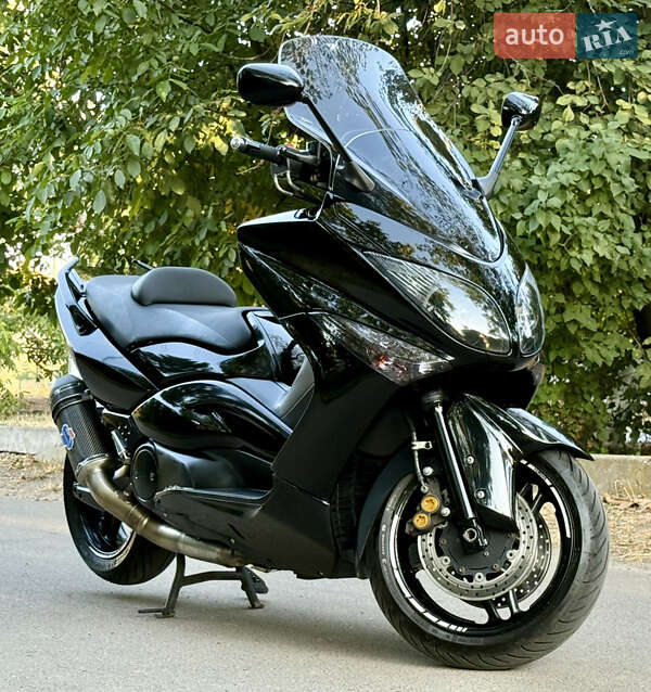 Максі-скутер Yamaha T-MAX 2011 в Одесі фото 10 Максі-скутер Yamaha T-MAX 2011 в Одесі