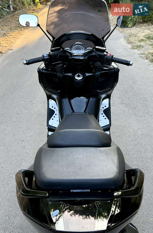 Максі-скутер Yamaha T-MAX 2011 в Одесі фото 35 Максі-скутер Yamaha T-MAX 2011 в Одесі