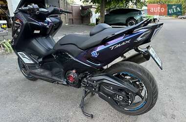 Макси-скутер Yamaha T-MAX 2012 в 