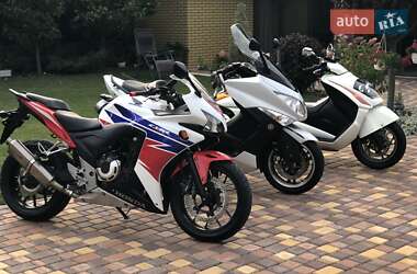 Макси-скутер Yamaha T-MAX 2009 в 