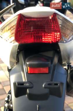 Макси-скутер Yamaha T-MAX 2009 в 