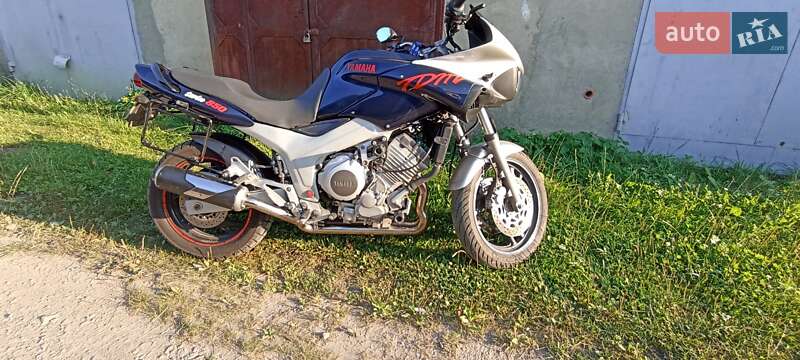 Мотоцикл Многоцелевой (All-round) Yamaha TDM 850 1998 в Житомире