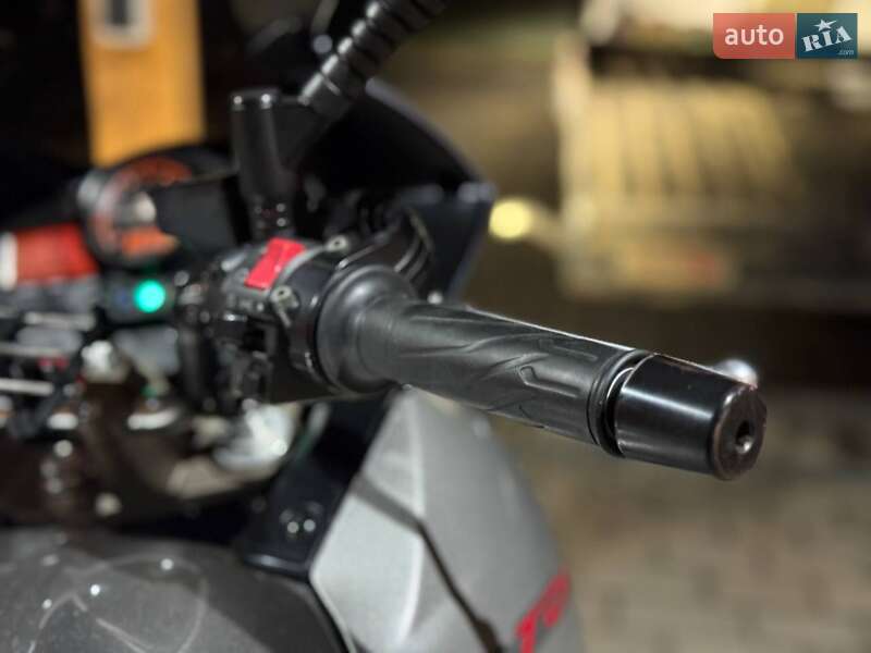 Мотоцикл Спорт-туризм Yamaha TDM 900 2002 в Ровно фото 2 Мотоцикл Спорт-туризм Yamaha TDM 900 2002 в Ровно