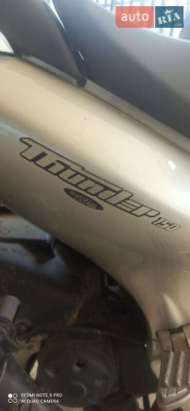 Мопеди Yamaha Thunder 2004 в Чернівцях