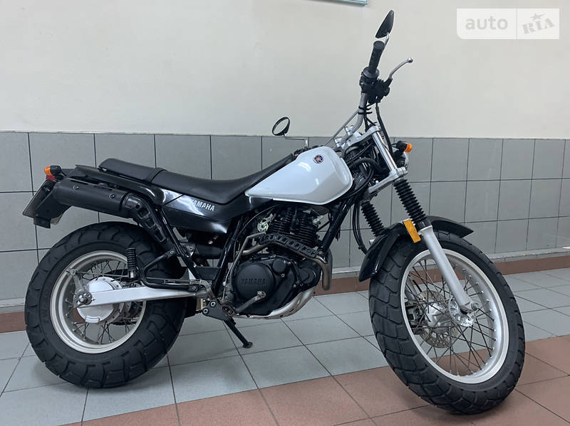 Yamaha TW