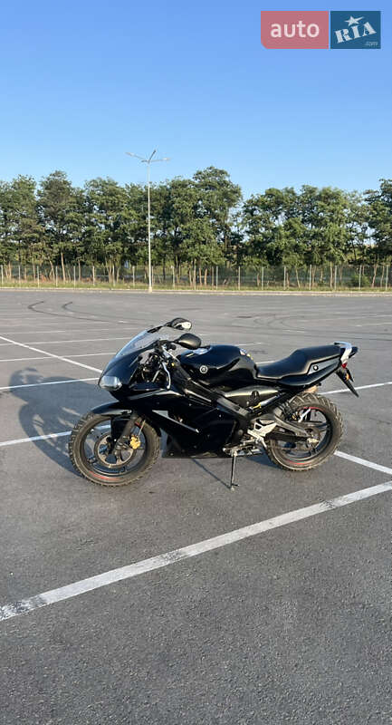 Спортбайк Yamaha TZR 2006 в Дніпрі