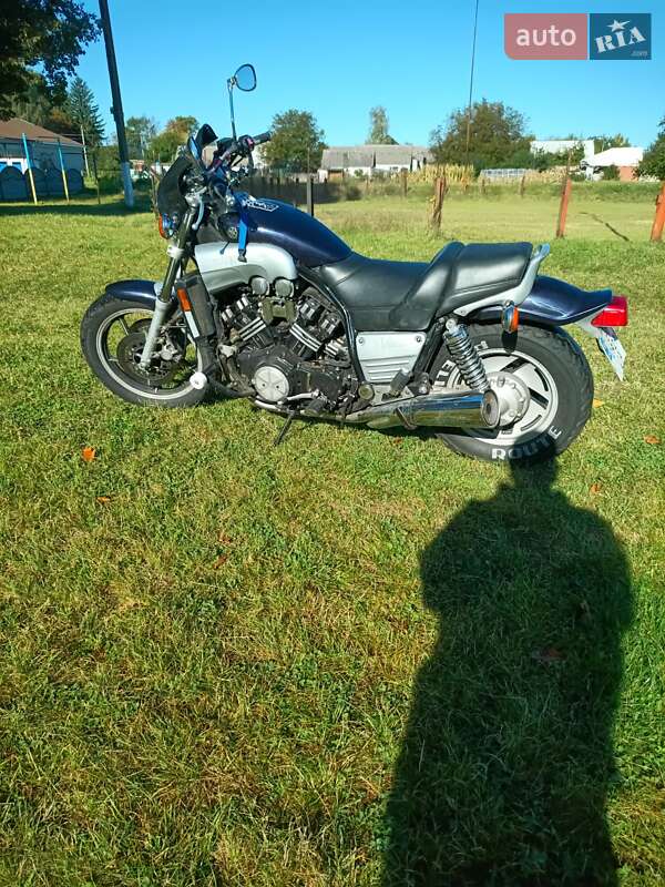 Мотоцикл Классик Yamaha V-Max 1200 1992 в Черкассах