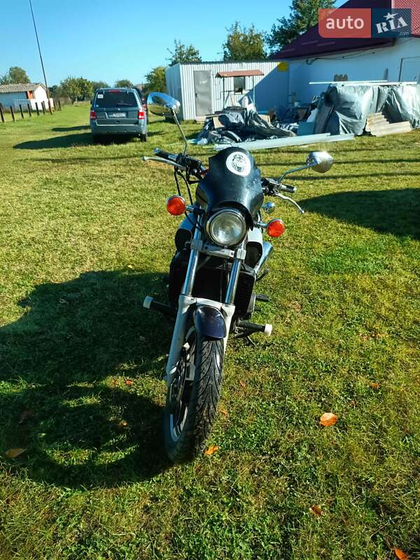 Мотоцикл Классик Yamaha V-Max 1200 1992 в Черкассах