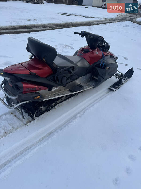 Утилитарные снегоходы Yamaha Venture 2013 в Буковеле