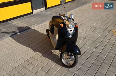 Скутер Yamaha Vino 1999 в 