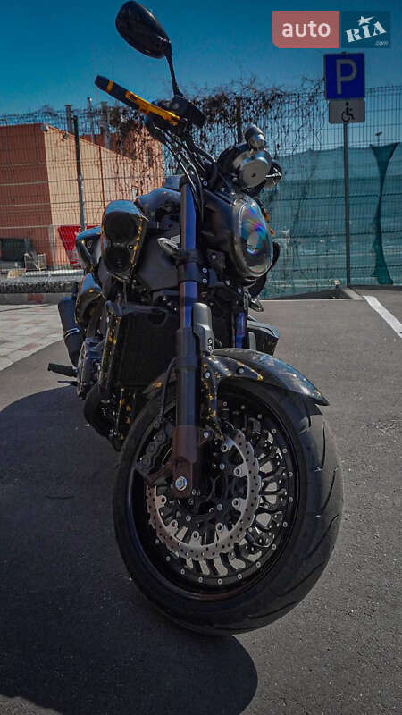 Мотоцикл Спорт-туризм Yamaha VMAX 2015 в Києві