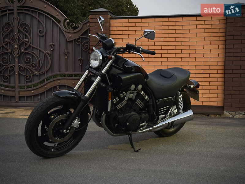 Мотоцикл Круизер Yamaha VMAX 1990 в Виннице
