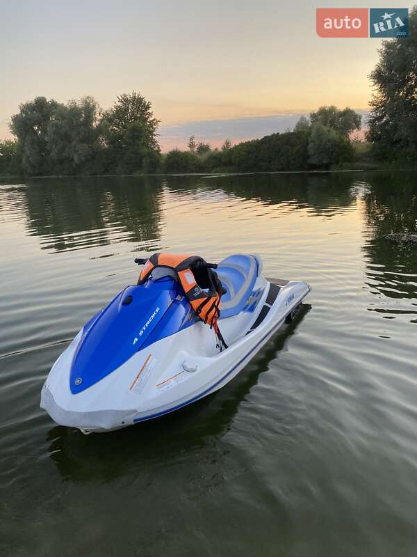 Гидроцикл туристический Yamaha VX 2006 в Киеве