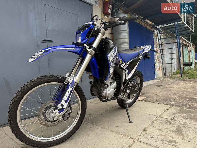 Мотоцикл Многоцелевой (All-round) Yamaha WR 250R 2011 в Киеве