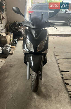 Скутер Yamaha X-City 2009 в 