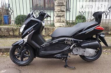 Максі-скутер Yamaha X-Max 250 2011 в Івано-Франківську