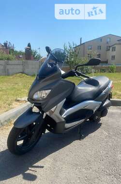 Макси-скутер Yamaha X-Max 250 2013 в Вишневом