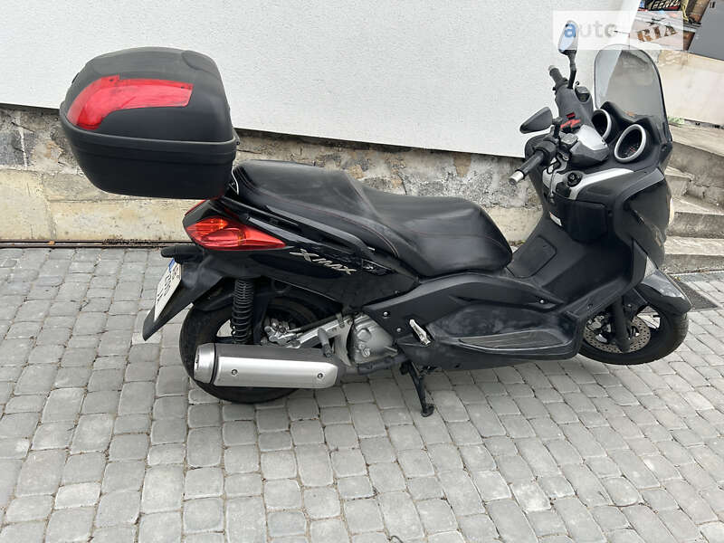 Максі-скутер Yamaha X-Max 250 2013 в Вінниці