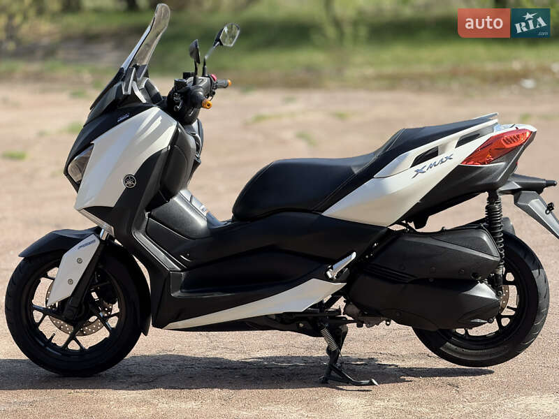 Максі-скутер Yamaha X-Max 250 2018 в Сновську