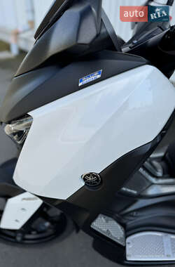 Макси-скутер Yamaha X-Max 250 2018 в 