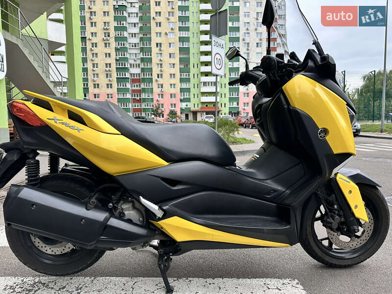 Макси-скутер Yamaha X-Max 250 2018 в Киеве