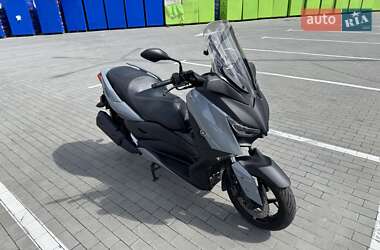 Максі-скутер Yamaha X-Max 300 2018 в 