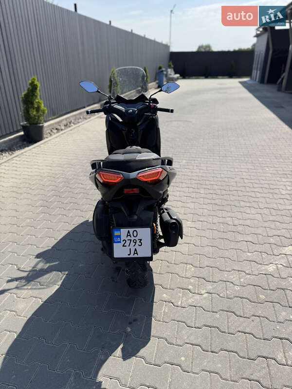 Мопеди Yamaha X-Max 300 2022 в Виноградові