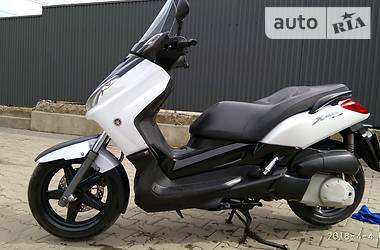 Макси-скутер Yamaha X-Max 2009 в Черновцах