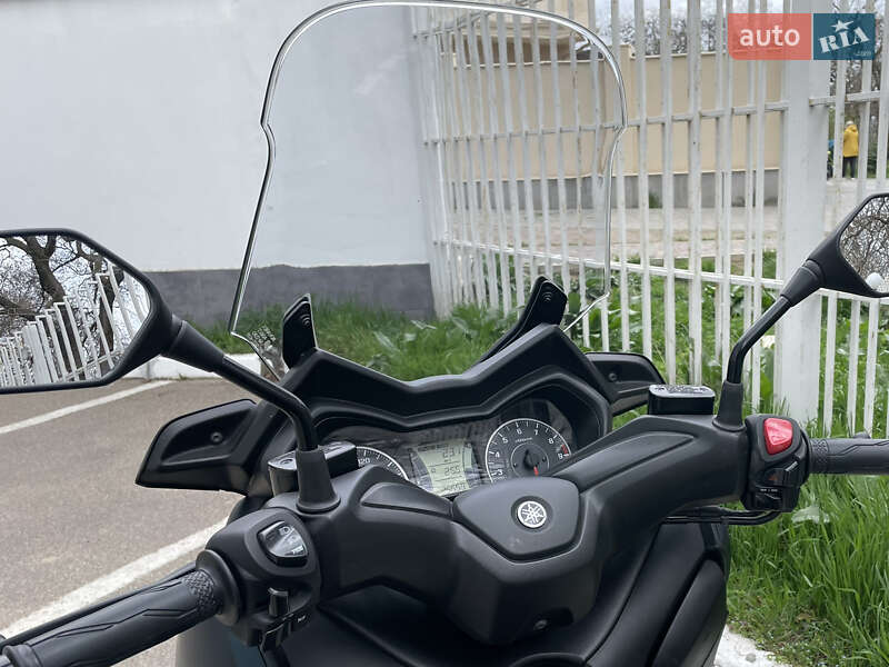 Макси-скутер Yamaha X-Max 2022 в Одессе