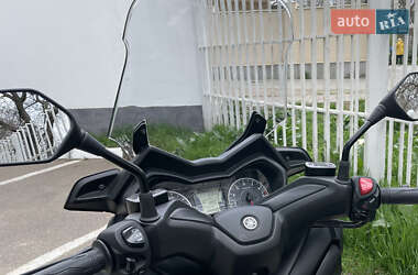 Макси-скутер Yamaha X-Max 2022 в 