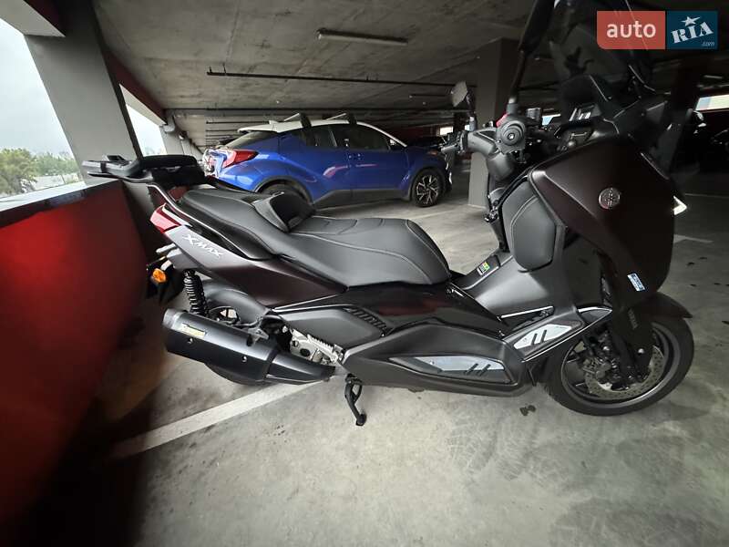 Макси-скутер Yamaha X-Max 2024 в Киеве