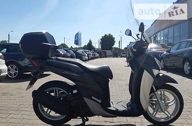 Скутер Yamaha Xenter 150 2014 в Хмельницком