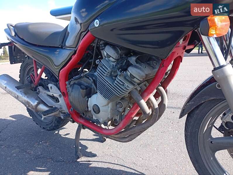 Мотоцикл Спорт-туризм Yamaha XJ 600 Diversion 1995 в Турийске