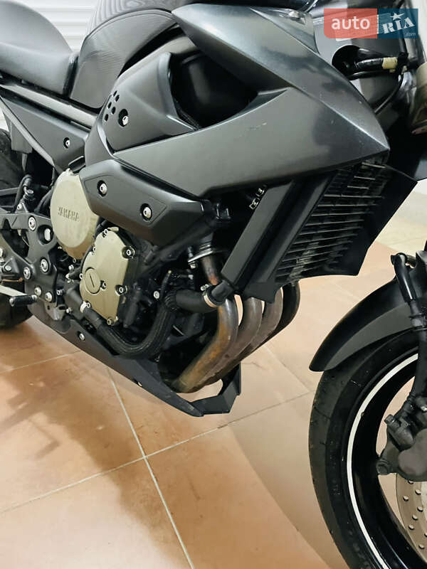 Мотоцикл Без обтекателей (Naked bike) Yamaha XJ6 Diversion 2010 в Киеве