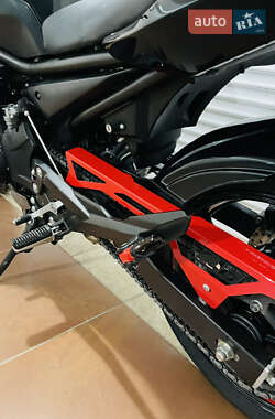 Мотоцикл Без обтекателей (Naked bike) Yamaha XJ6 Diversion 2013 в 