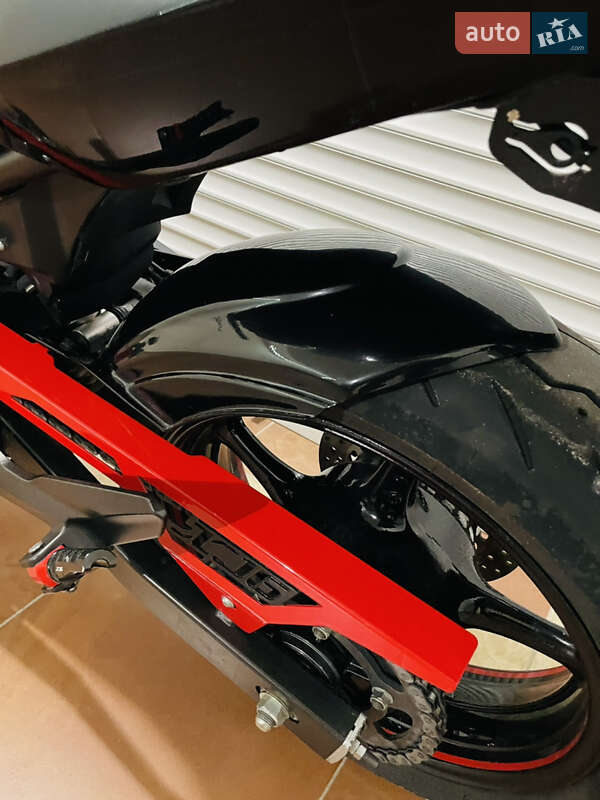 Мотоцикл Без обтікачів (Naked bike) Yamaha XJ6 Diversion 2013 в Києві