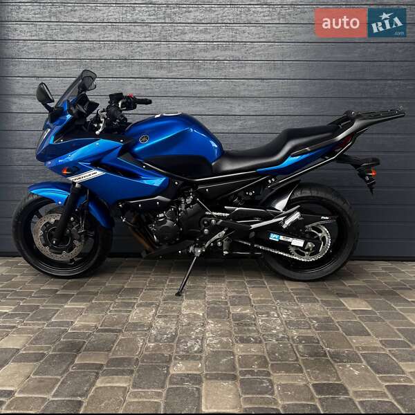 Мотоцикл Без обтікачів (Naked bike) Yamaha XJ6 Diversion 2012 в Білій Церкві